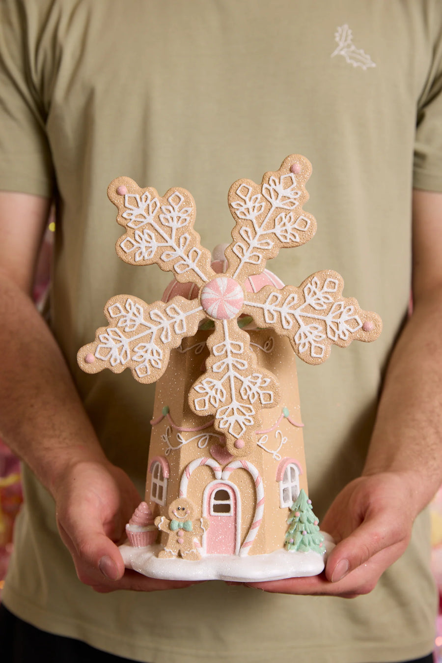 LED PASTEL PIPED GINGERBREAD WINDMILL