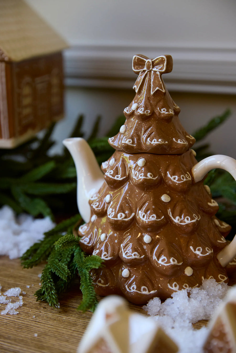 CERAMIC GINGERBREAD TEAPOT