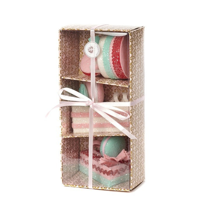 FELT CAKE AND PIE ORNAMENTS IN GIFT BOX