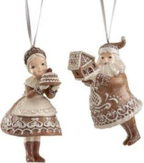 GINGERBREAD MR AND MRS CLAUS ORNAMENT SET