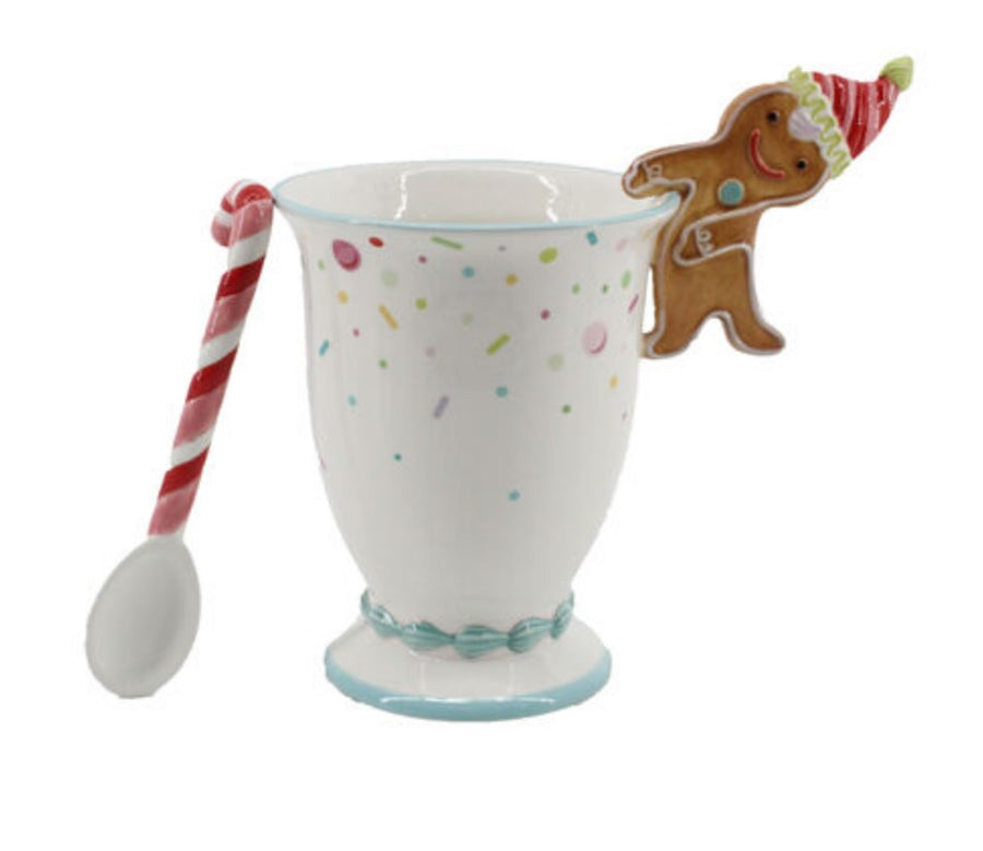 HOT COCOA CUP WITH GINGERBREAD MAN